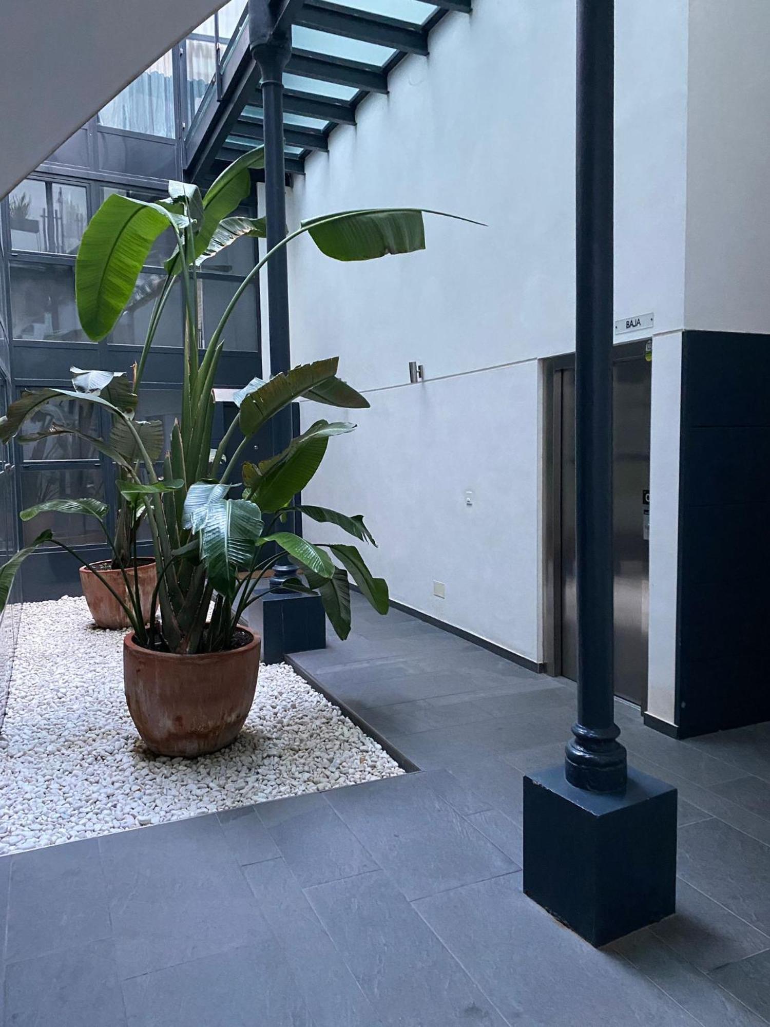 Moderno Duplex Sevillano Bagian luar foto
